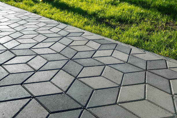 Best Driveway Paving Contractor  in Baxter Springs, KS